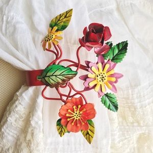 Set of 2 Curtain Tiebacks / Urban Outfitters